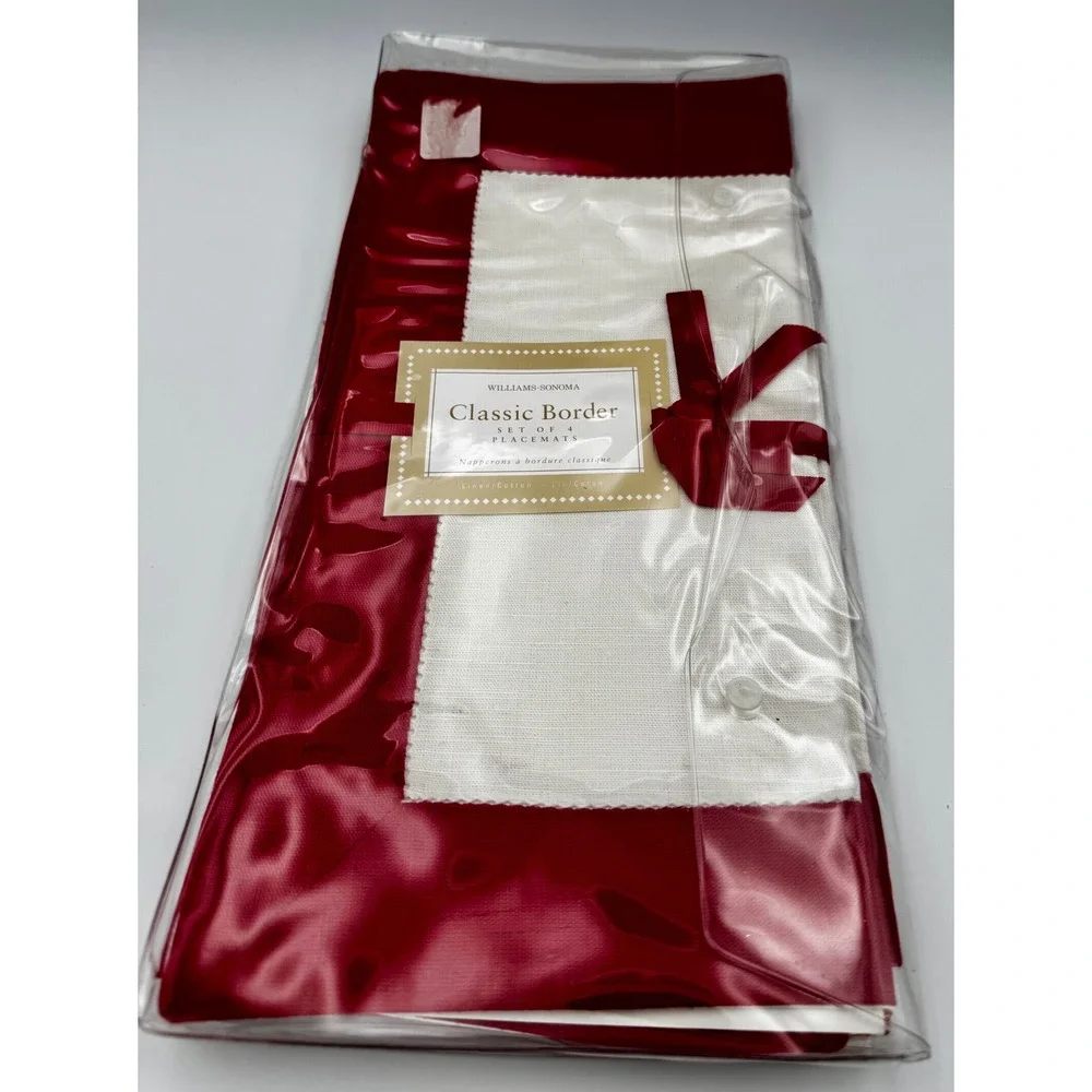 NWT Williams Sonoma Classic Border Red Cream 4 Placemats 4 Napkins Discontinued